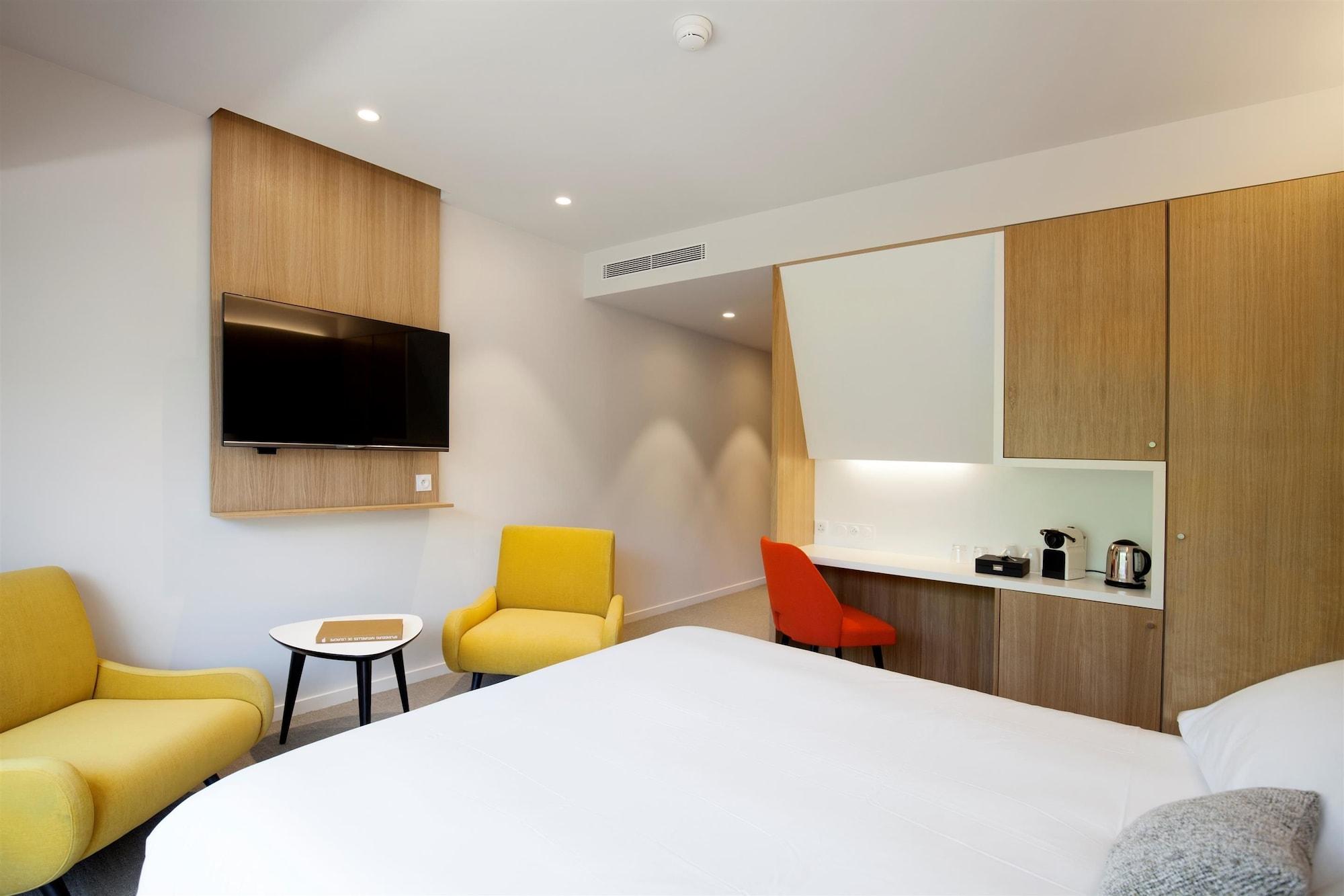Hotel Western Divona 4*