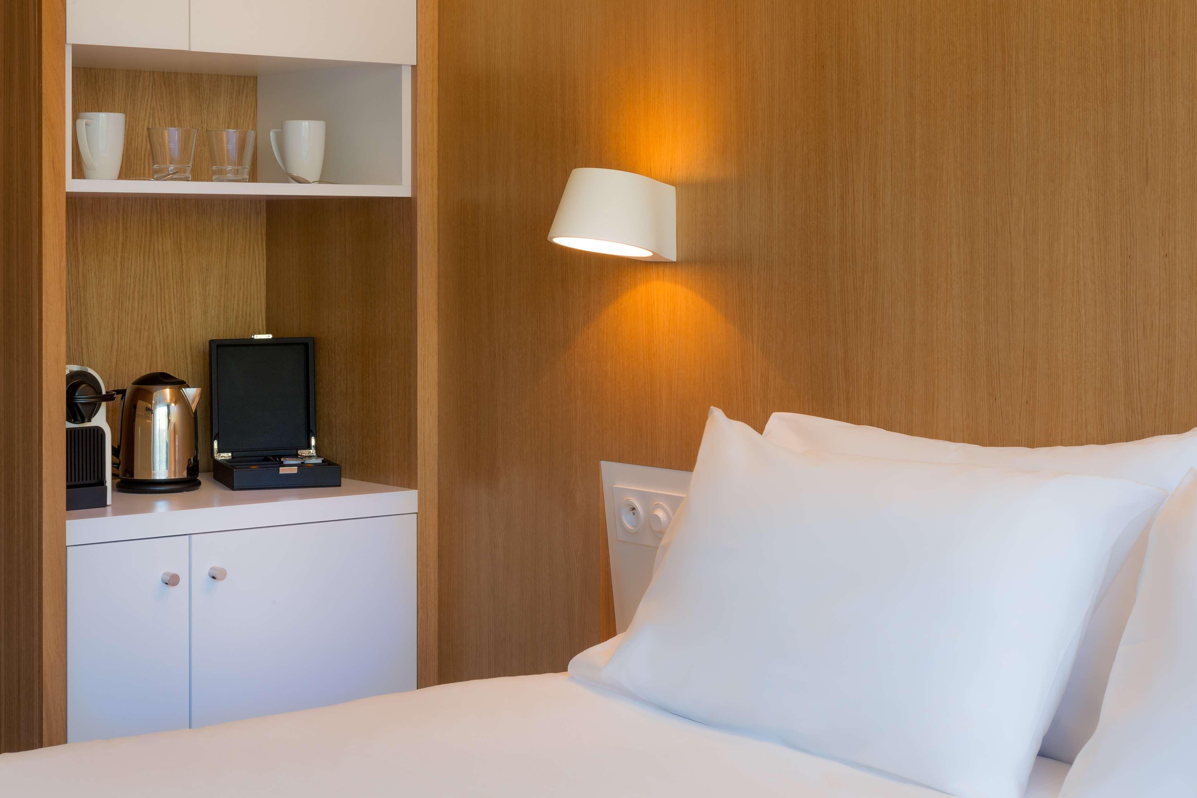 Western Divona Hotel 4*