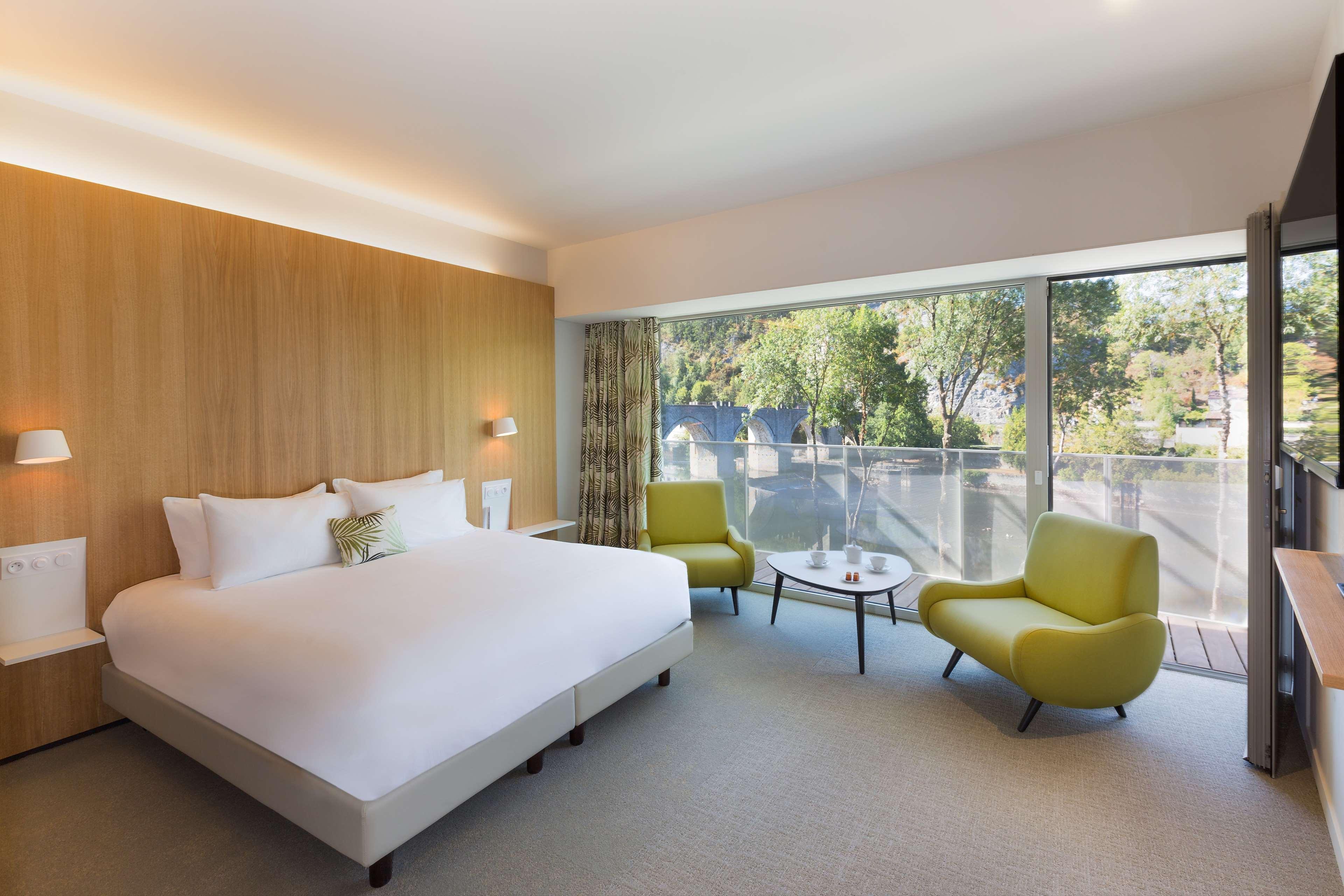 Hotel Western Divona 4*