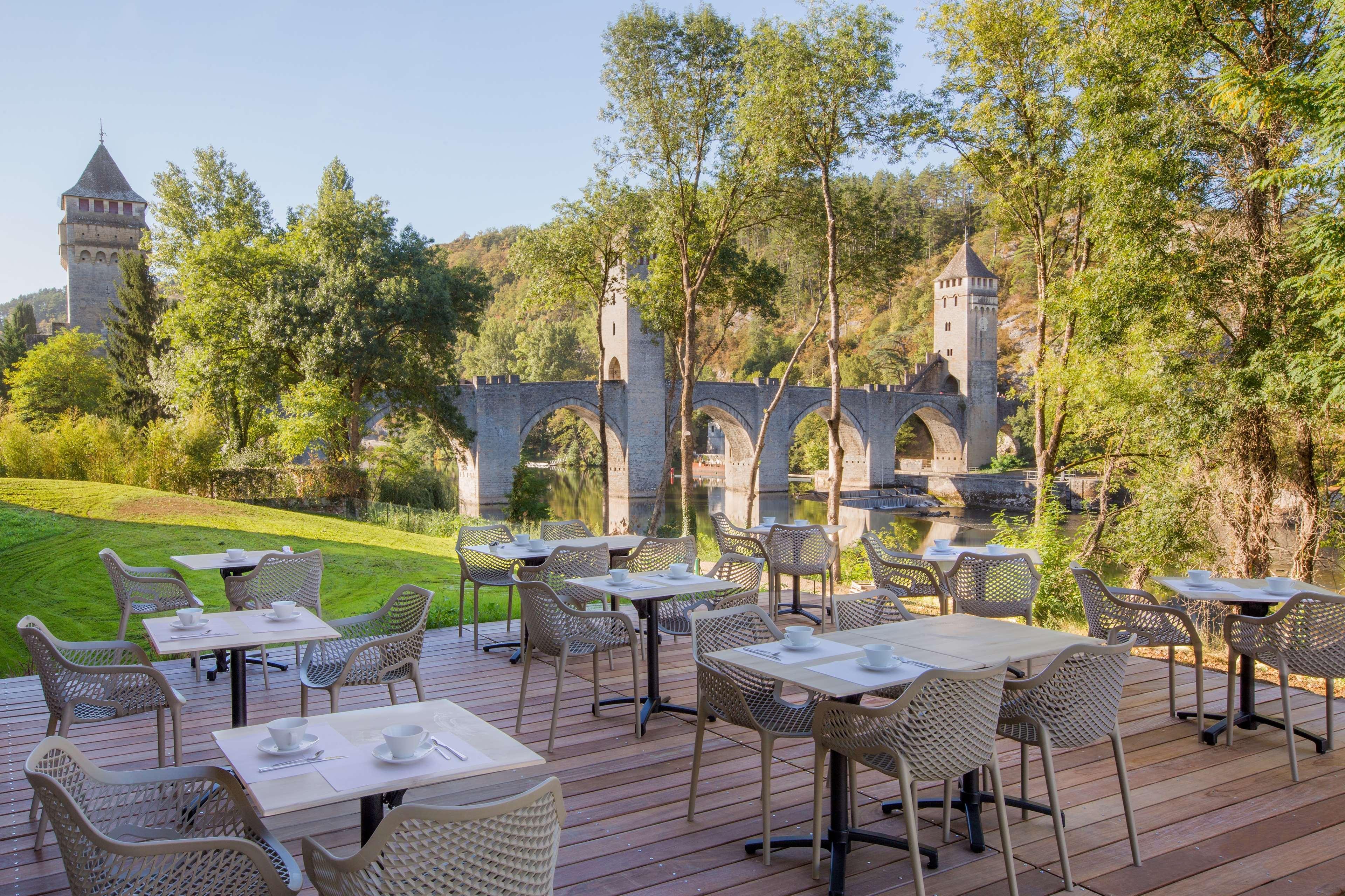 Western Divona Hotel 4*
