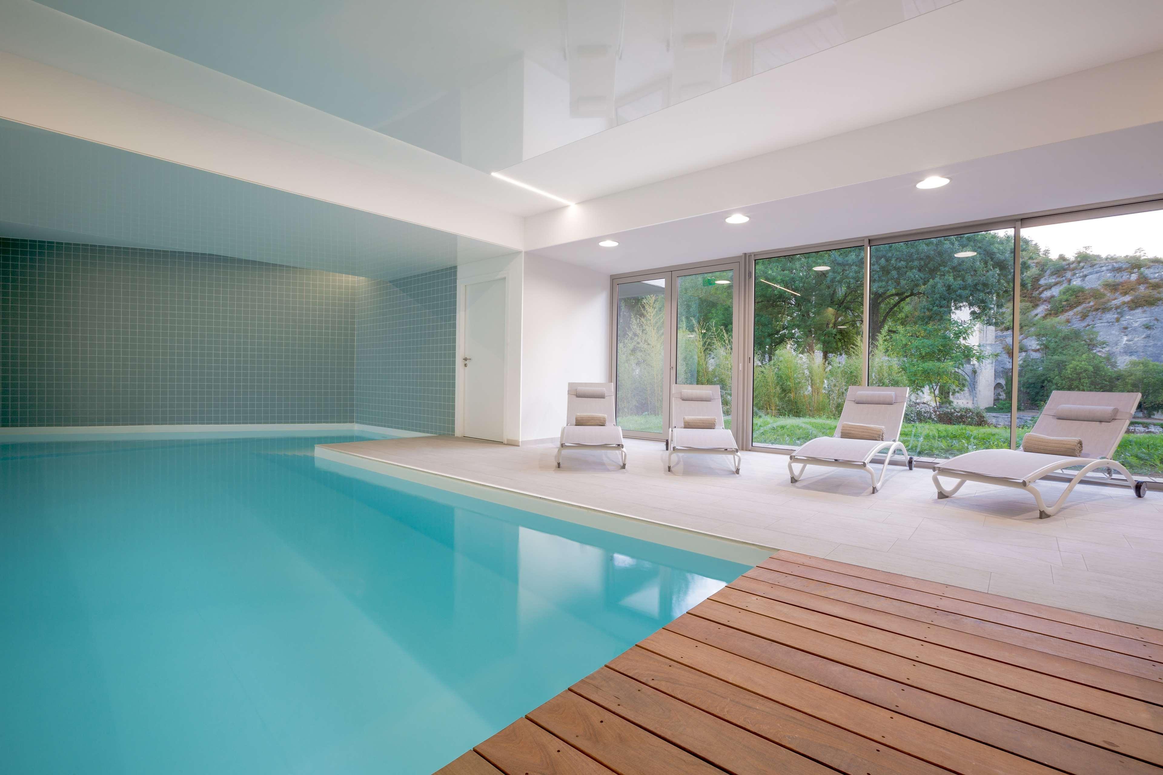Western Divona Hotel 4*